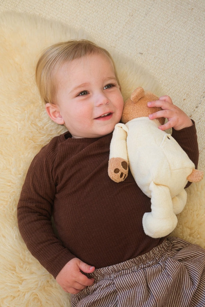 Ours en peluche lesté en pyjama – 500 g