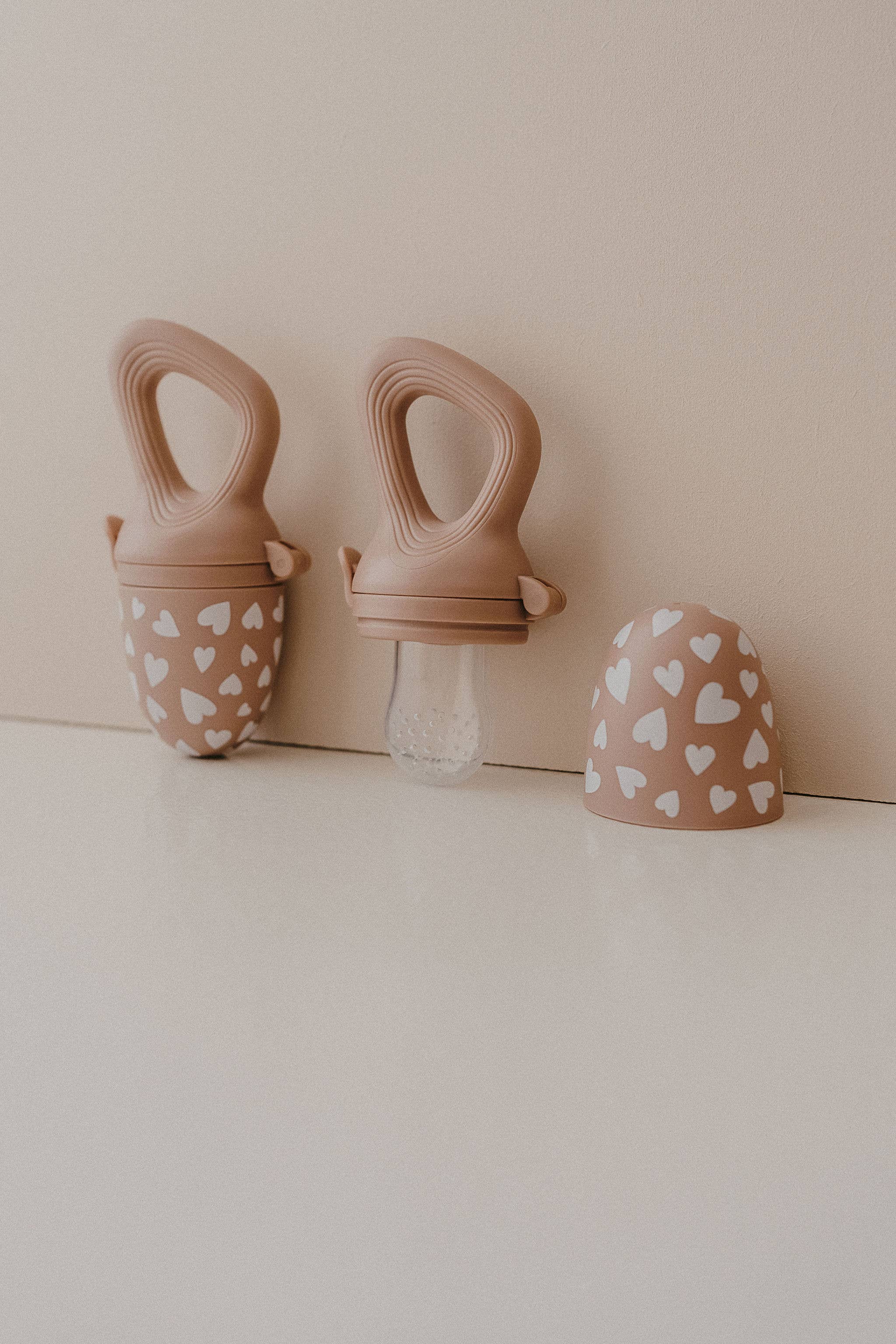 Tétine grignoteuse - Fall in love taupe
