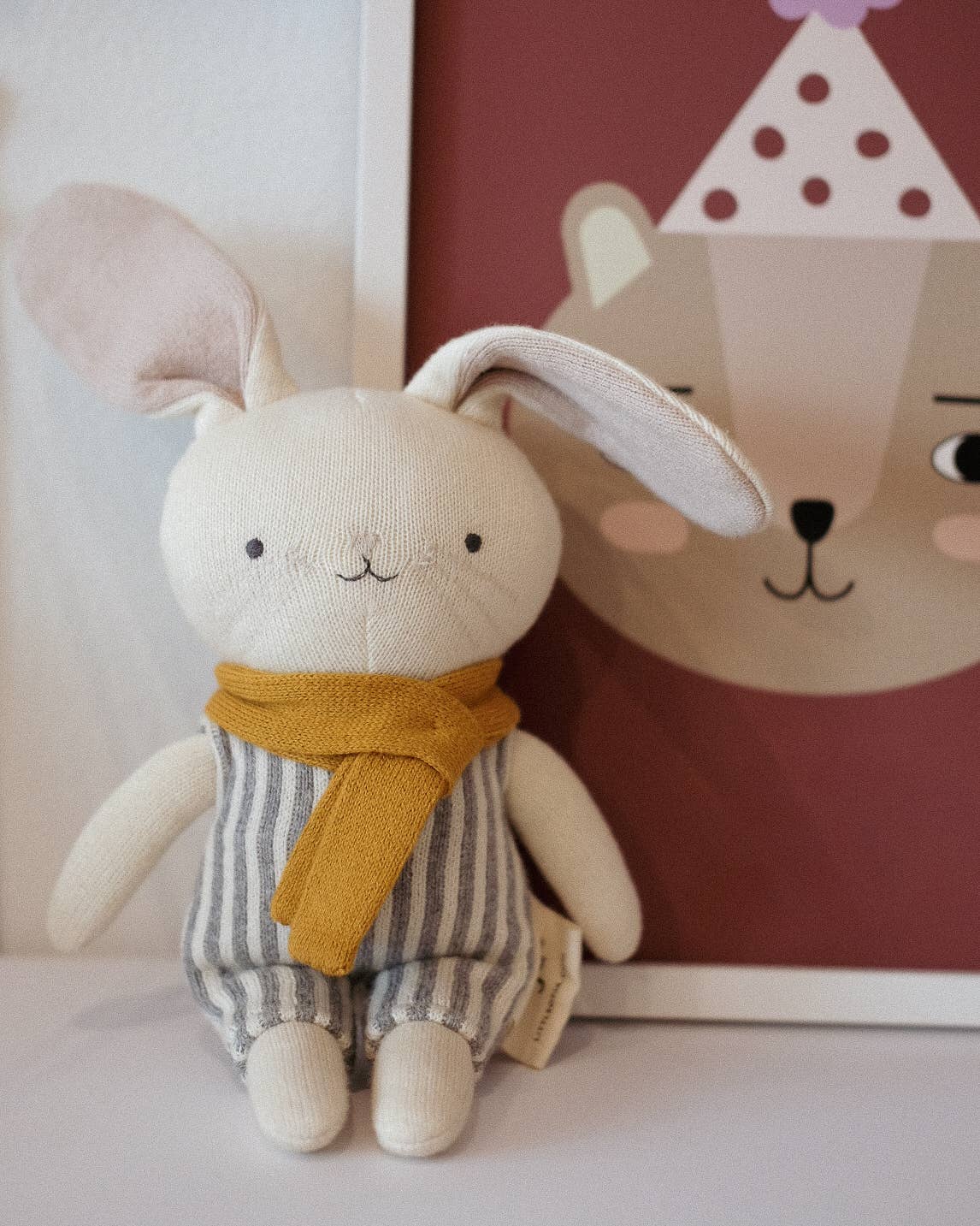 Peluche lapin tricoté