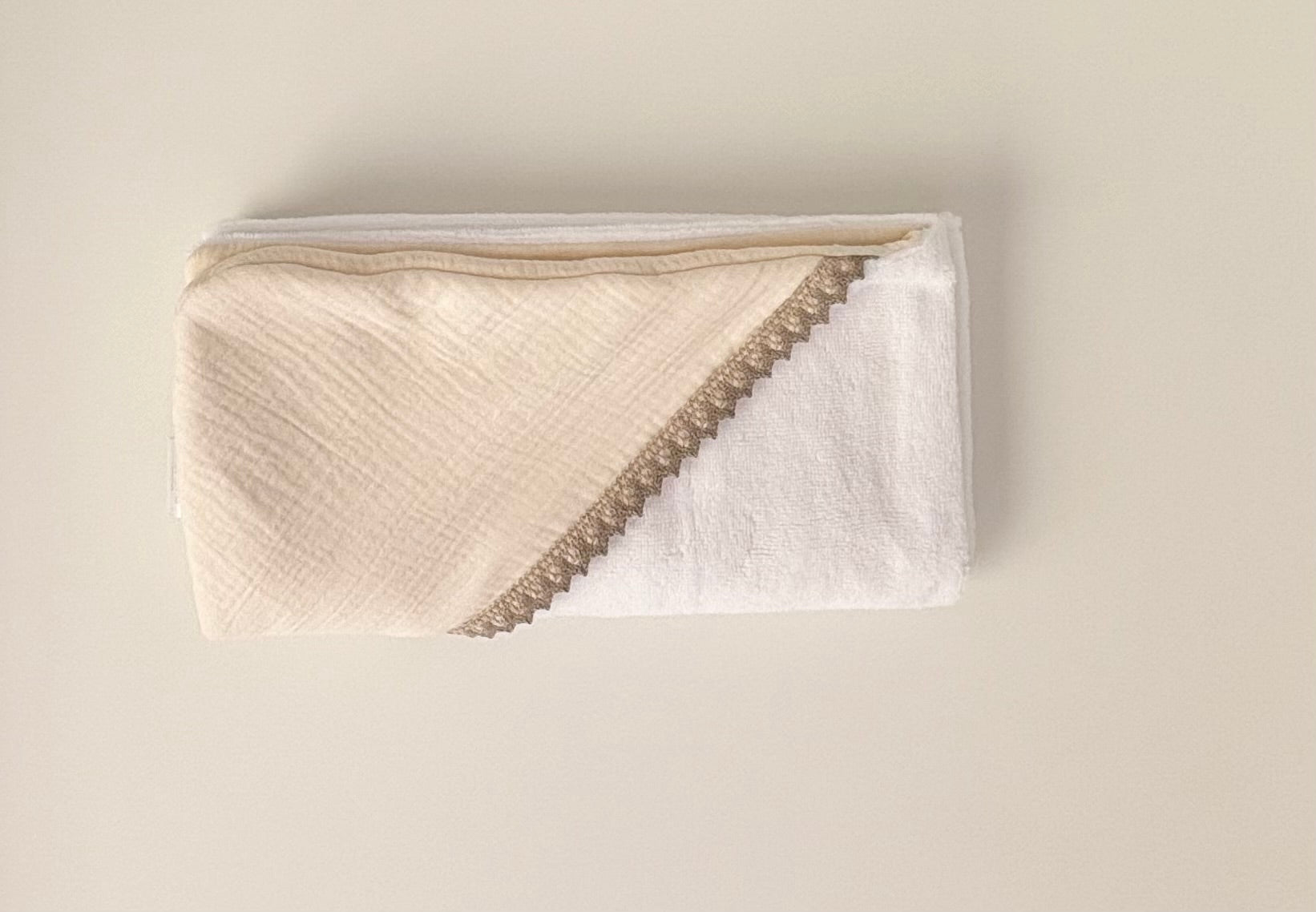 Cape de bain personnalisée Dentelle d'Antan