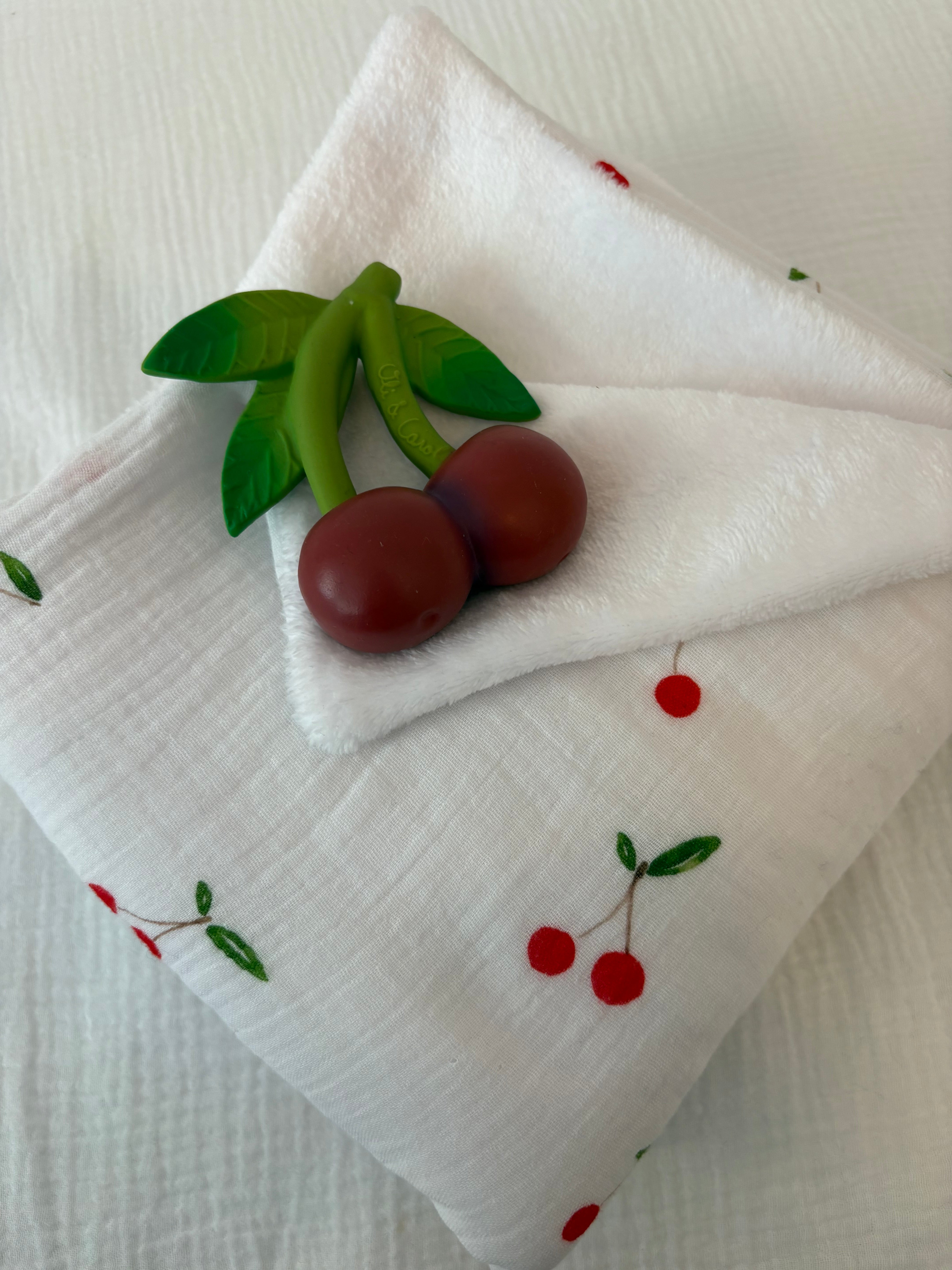 Couverture bébé personnalisée collection cerise