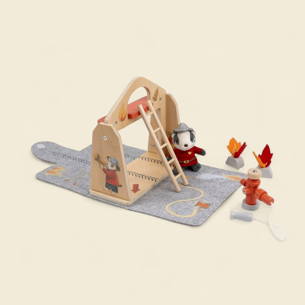 Caserne de pompiers en feutrine avec figurine – Egmont