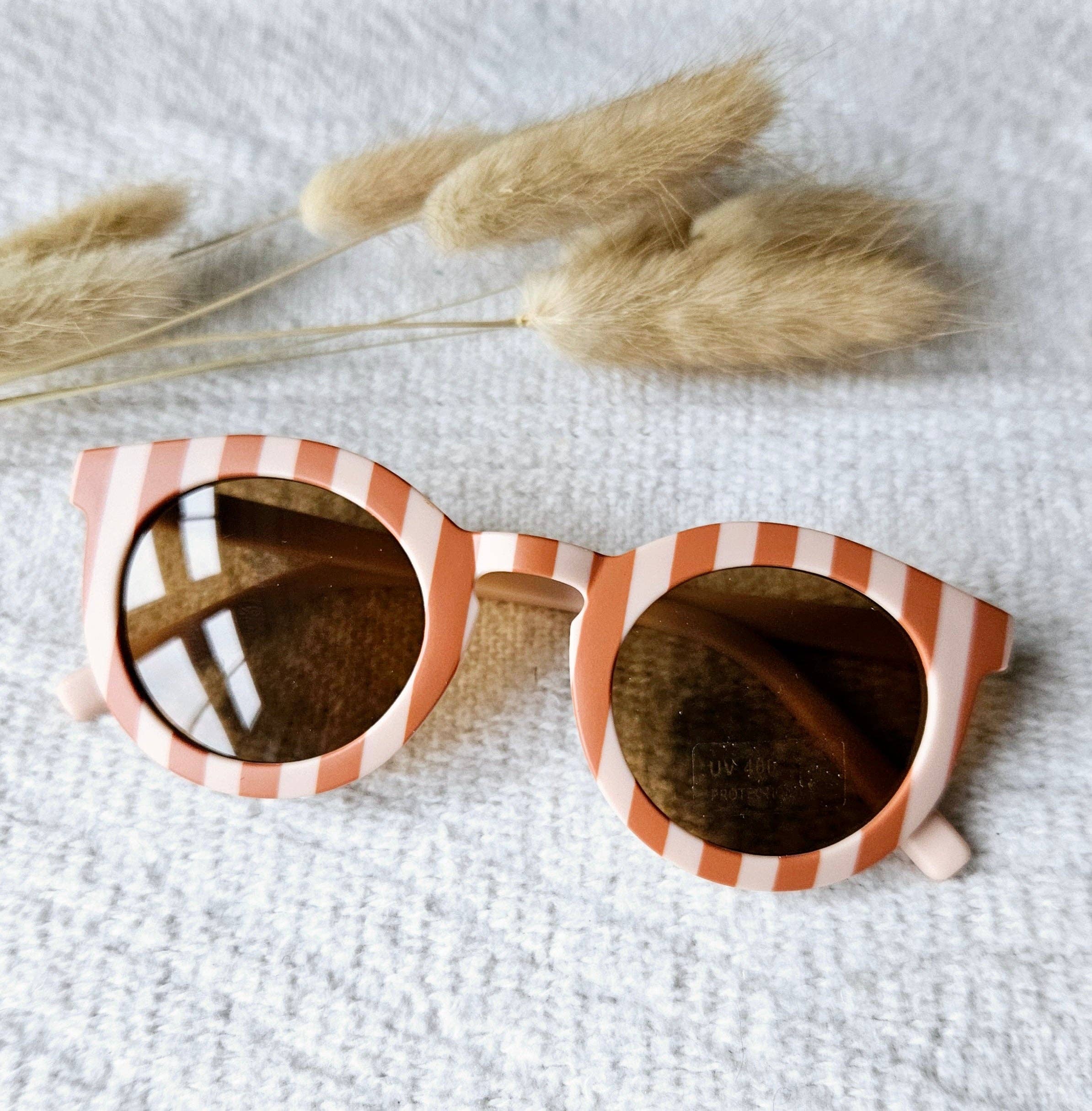 Lunettes de soleil pour bébé et enfant UV400 rayées - Rose doux/camel