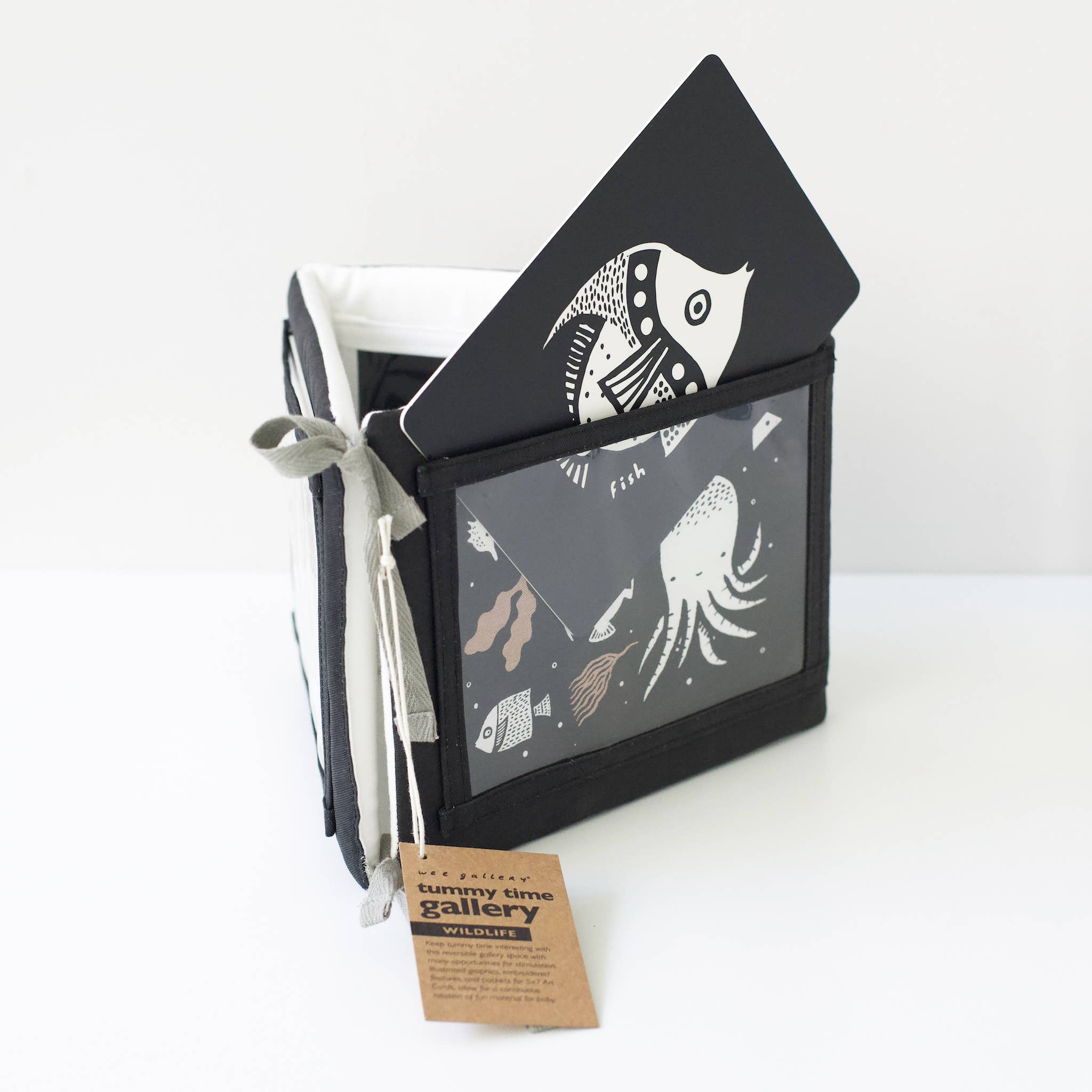 Galerie d’éveil pour bébé avec miroir