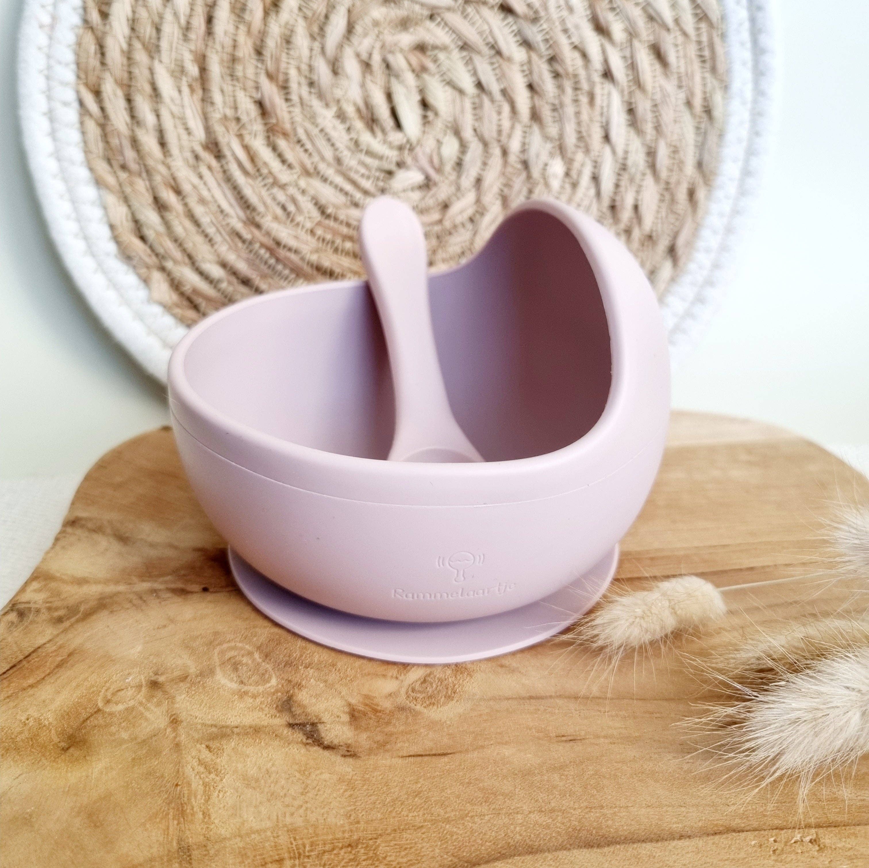 Bol lila doux en silicone avec ventouse et cuillère