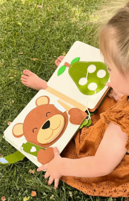 Livre d’activités en feutre – Maison Champignon dès 2 ans