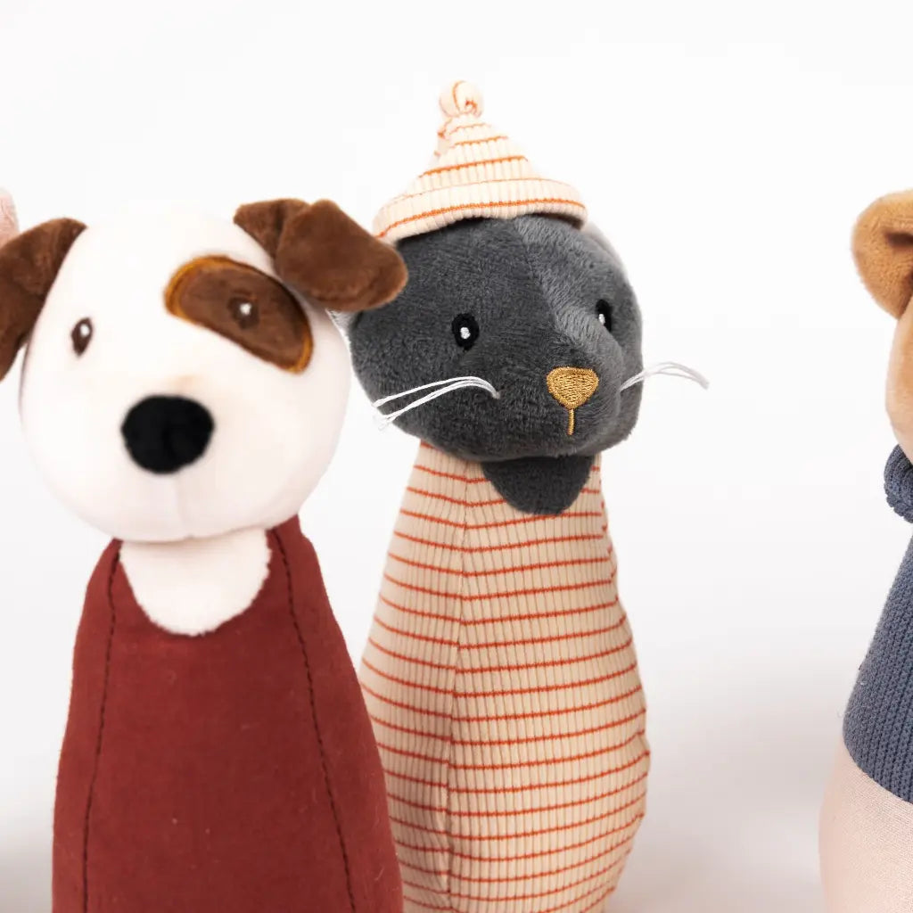 Jeu de quilles Amis – 5 animaux en velours et une balle