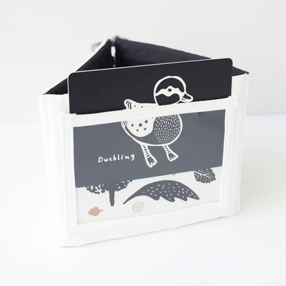 Galerie d’éveil pour bébé avec miroir
