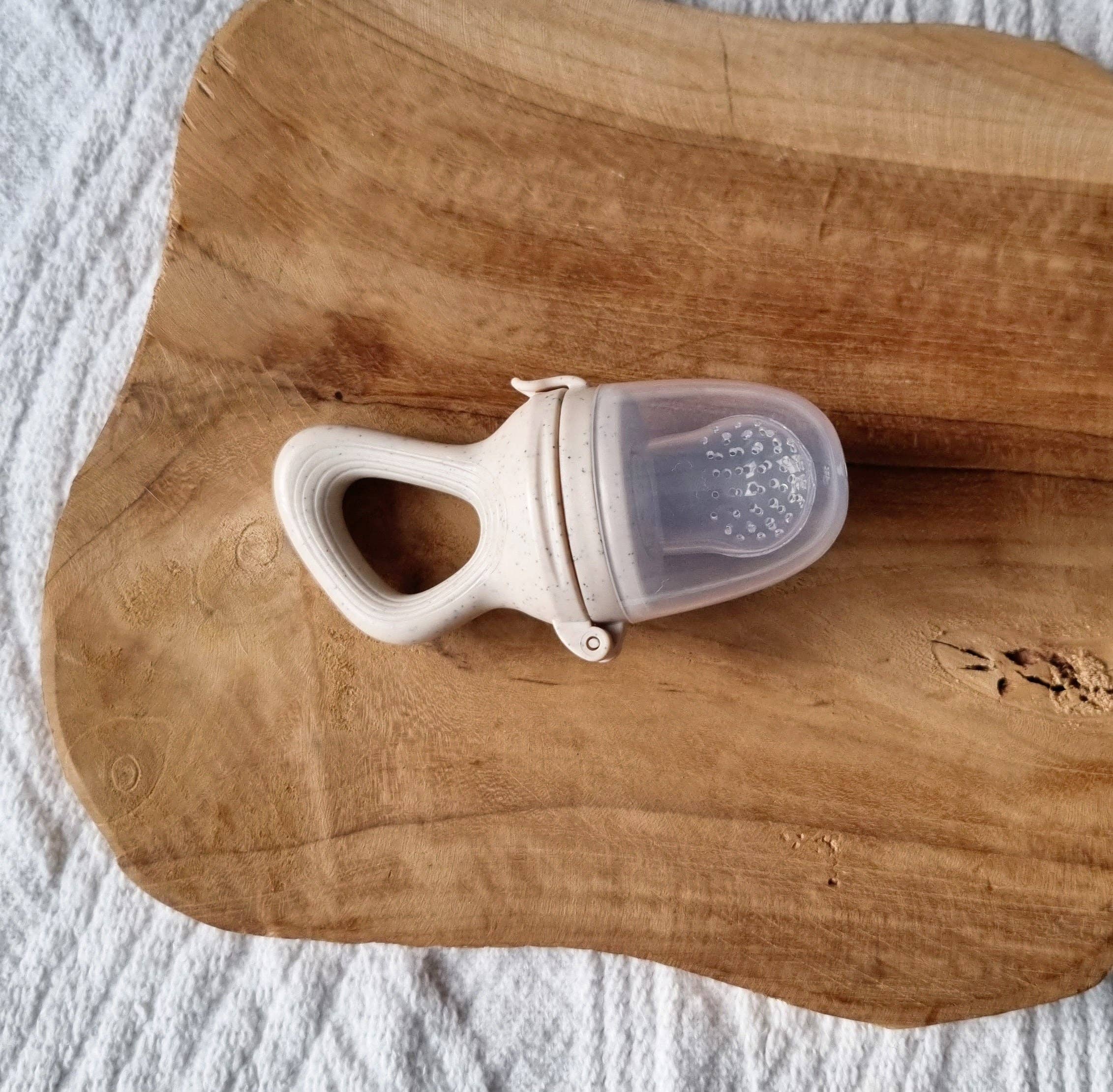 Tétine grignoteuse - beige à pois
