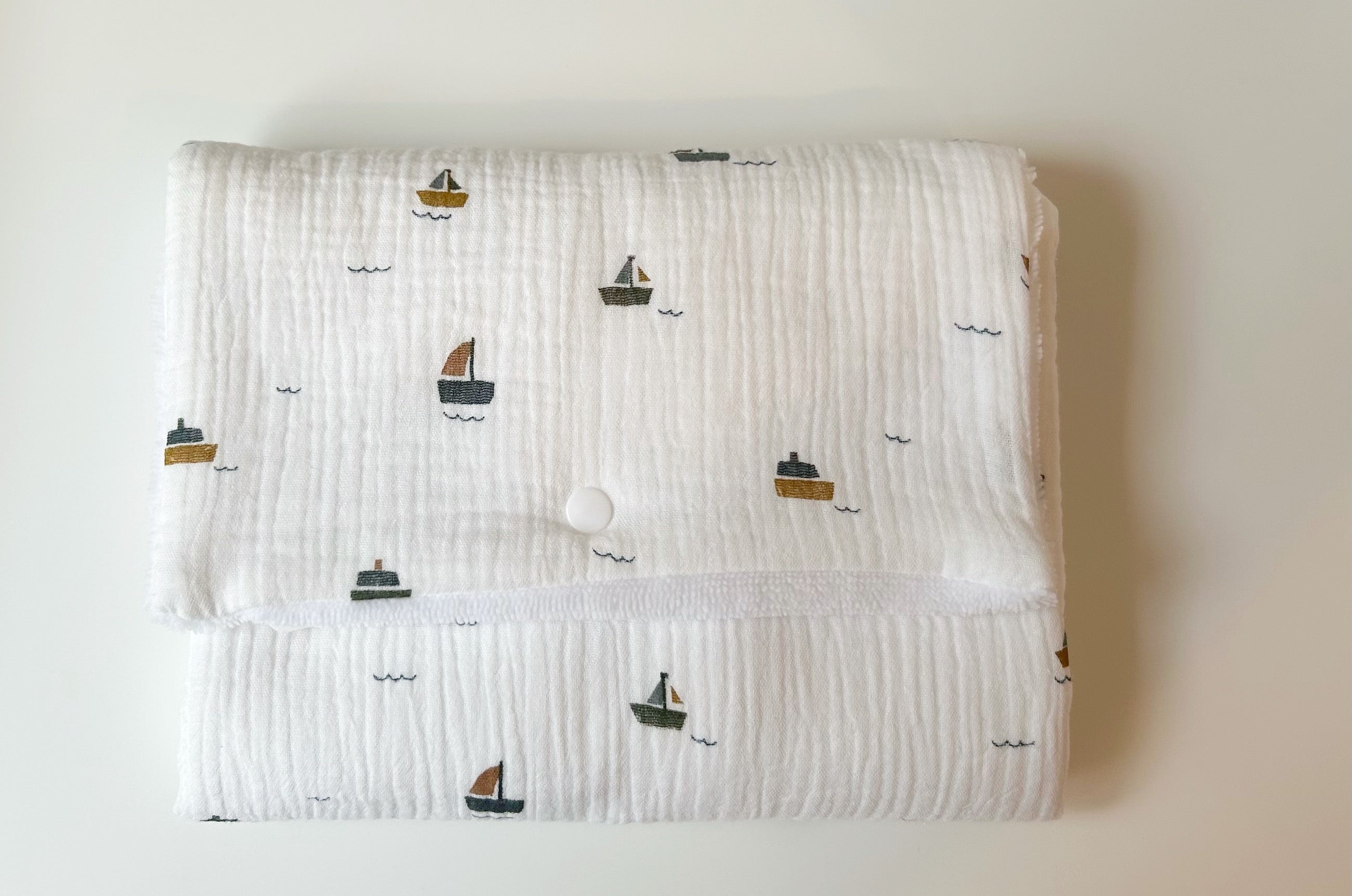 Matelas à langer nomade motifs et couleurs au choix