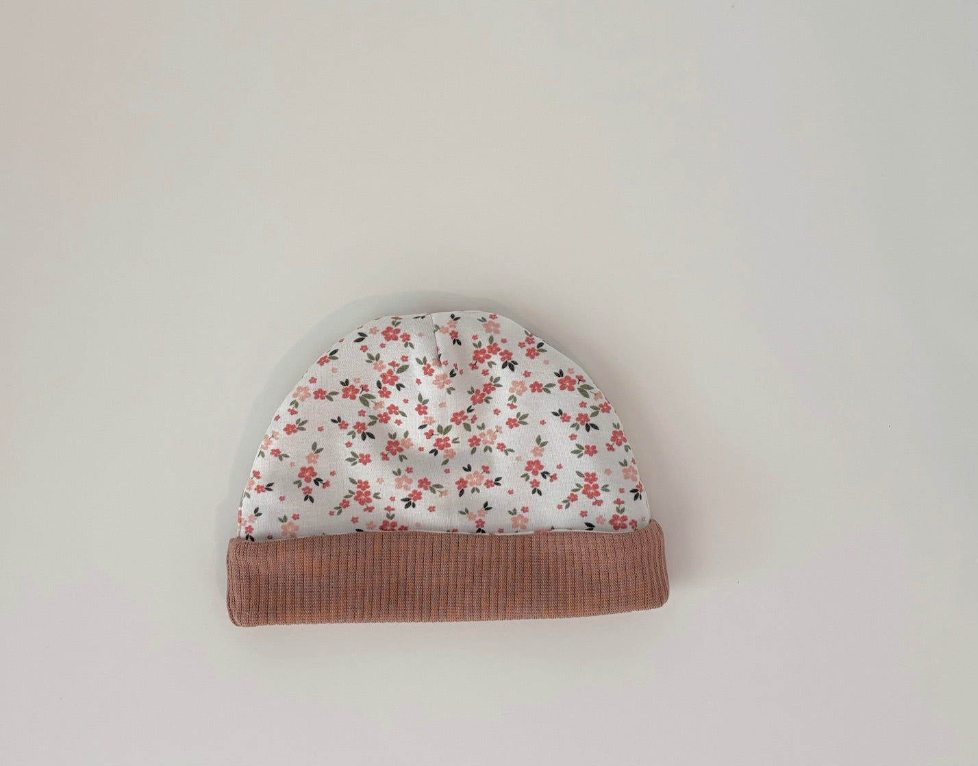 Bonnet naissance réversible Petite Rosée