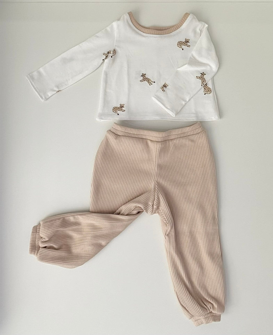 Pantalon bébé crème