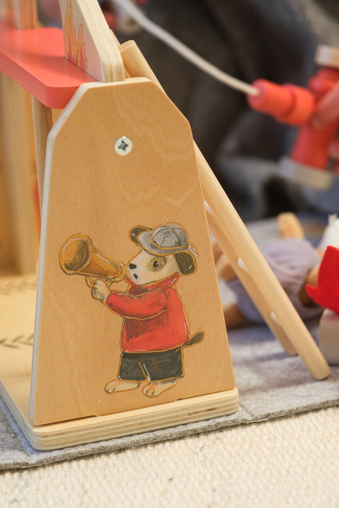 Caserne de pompiers en feutrine avec figurine – Egmont