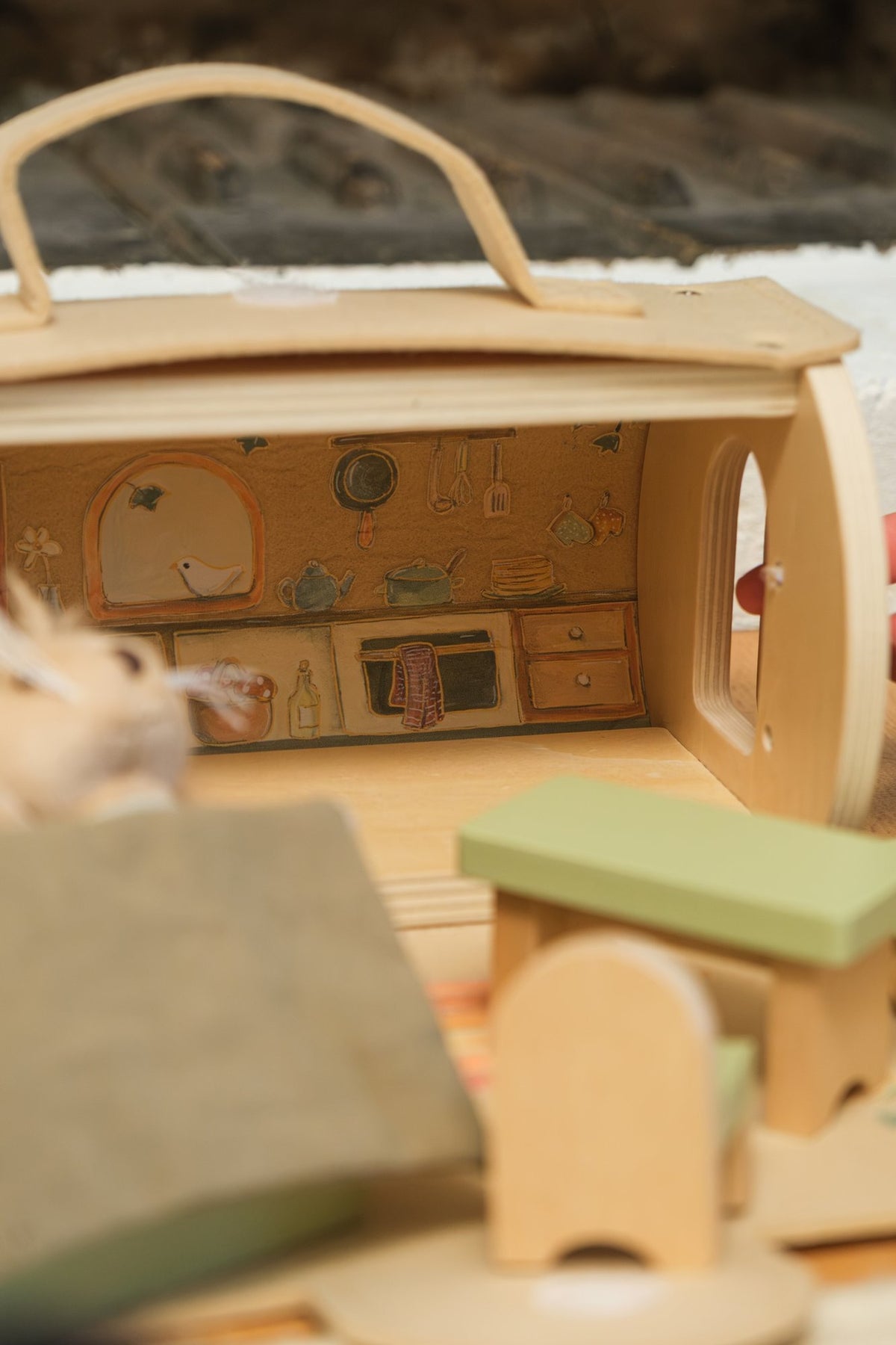 Maison en rondins avec deux figurines – Egmont