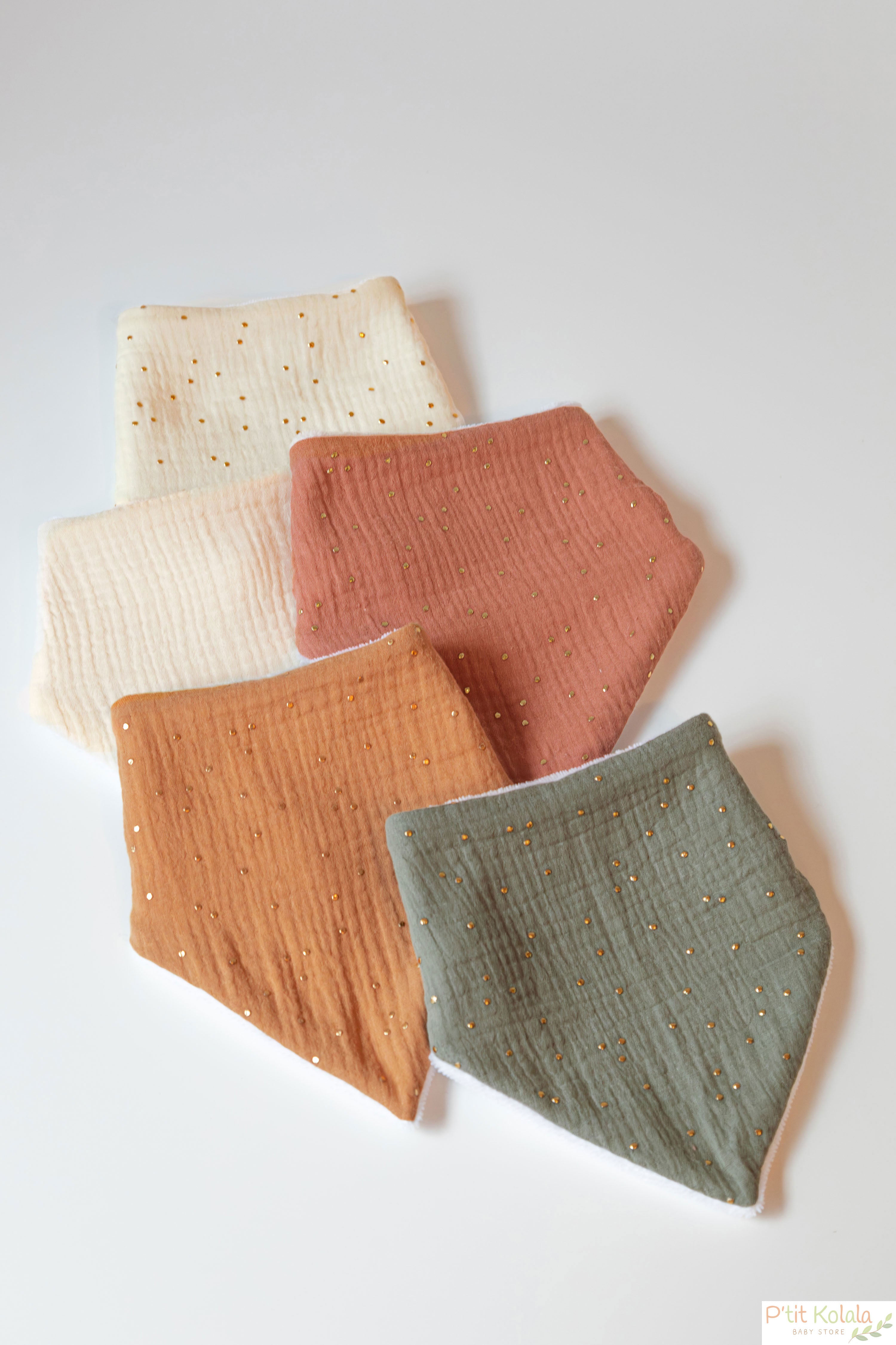 Bavoirs personnalisés motifs et couleur au choix